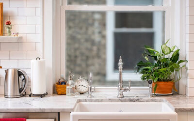 A Hidden Window Brightens This Kitchen’s New Look
