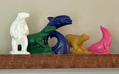 Mold-A-Rama Mantle